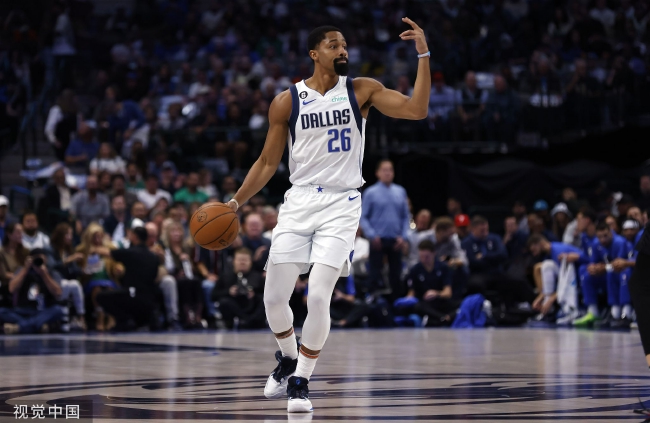 了多方面的 了多方面的