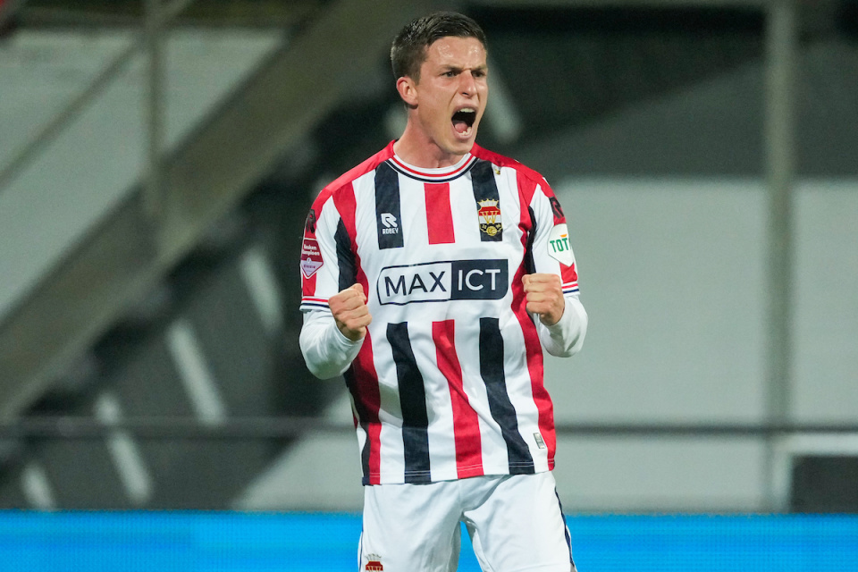 线外用一记 线外用一记